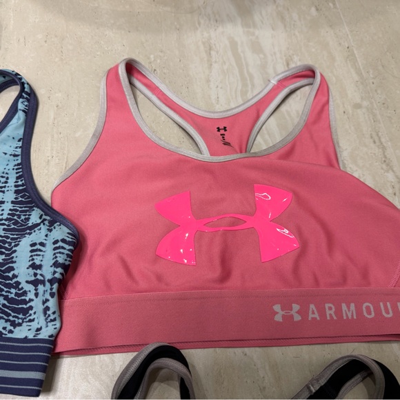 Under Armour Vibrant Sports Bra Collection - Picture 5 of 6